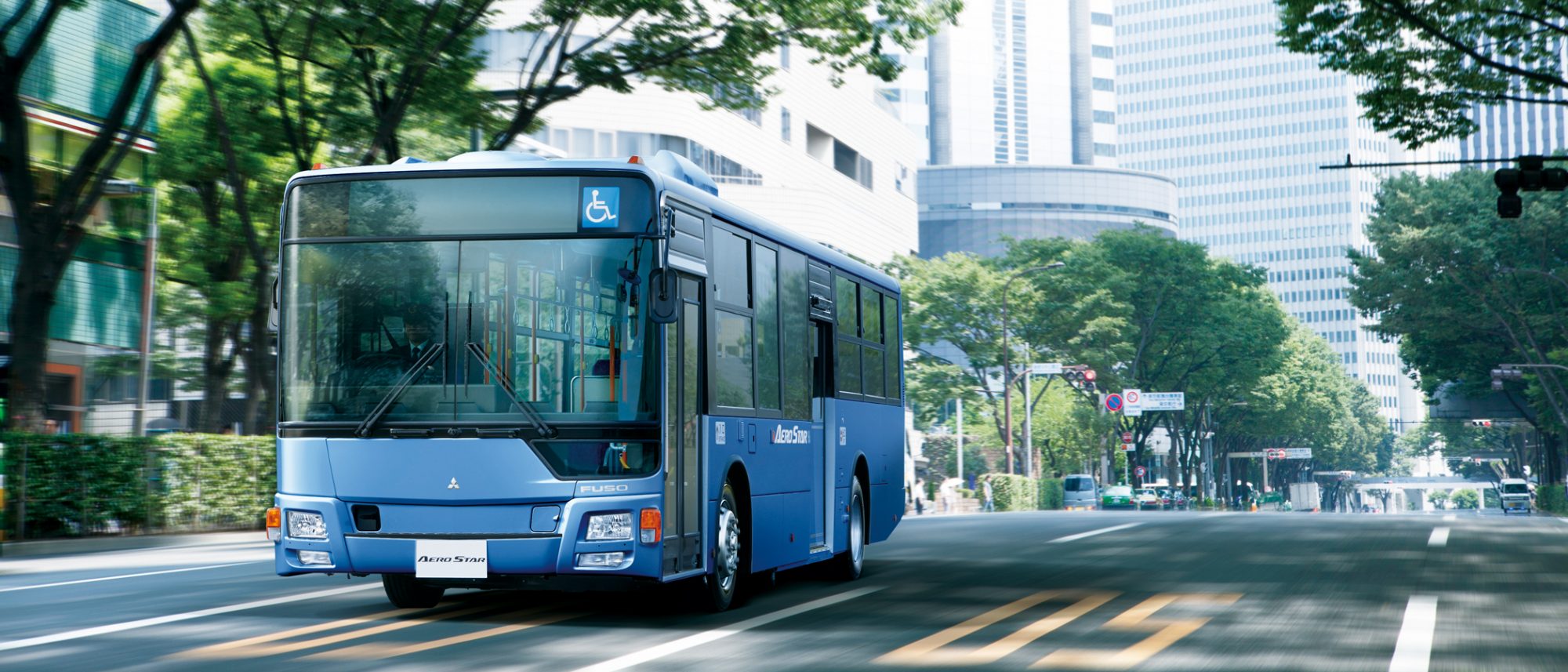 エアロスター（大型バス） | 三菱ふそうトラック・バス株式会社
