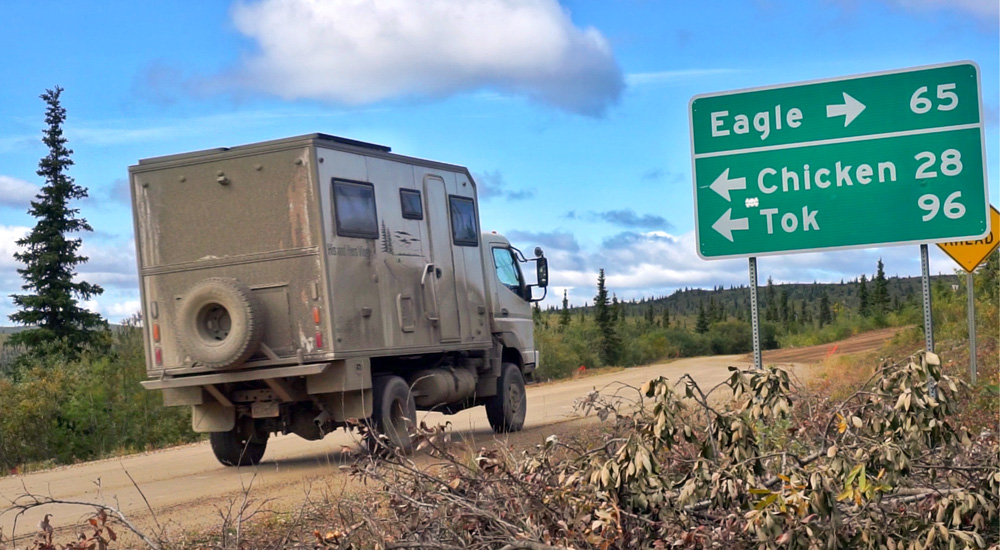 キャンターキャンピングカー