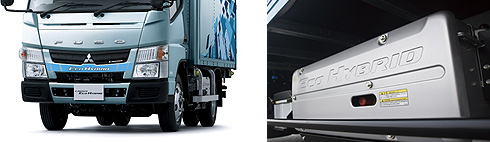 ECO HYBRIDエンブレム、バッテリーカバーにもロゴ刻印