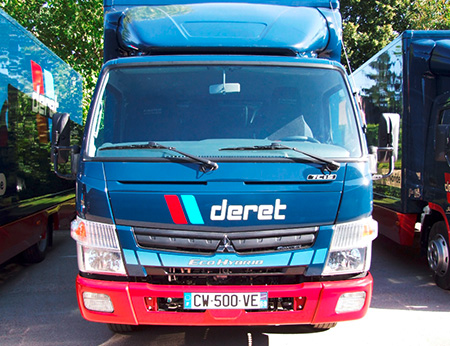 Deret社に納入した「キャンター エコ ハイブリッド」