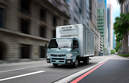 中型トラック「キャンター」GVW 8.55t仕様車