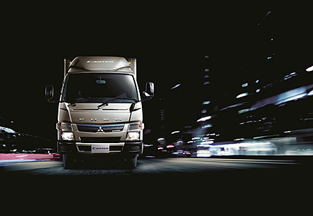 キャンター2016年モデル　撮影用特別仕様車